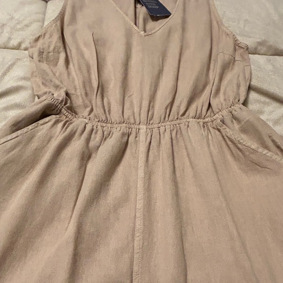 Universal Threads Tan Jumper/Romper - Picture 8 of 14